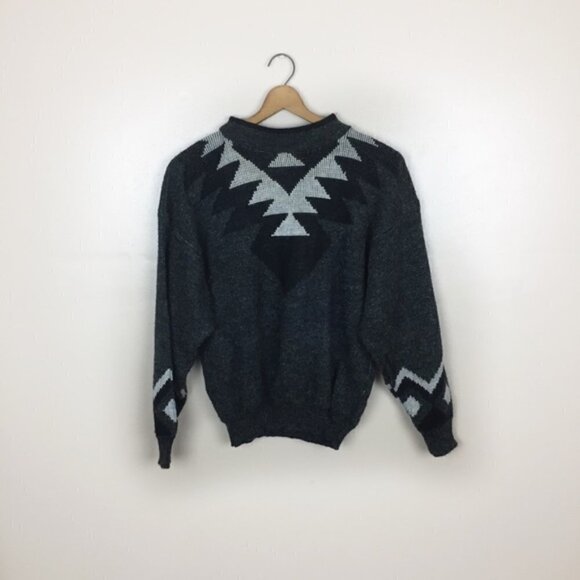 Women's Large Vintage Gray & Black Aztec Print Sweater - Picture 1 of 7